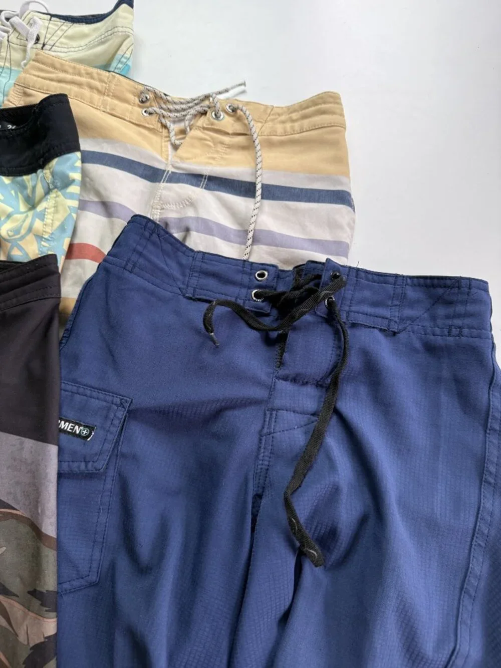 5 pairs - Boys boardshorts